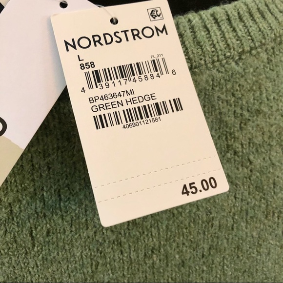Nordstrom Cropped Sweater - Picture 4 of 4